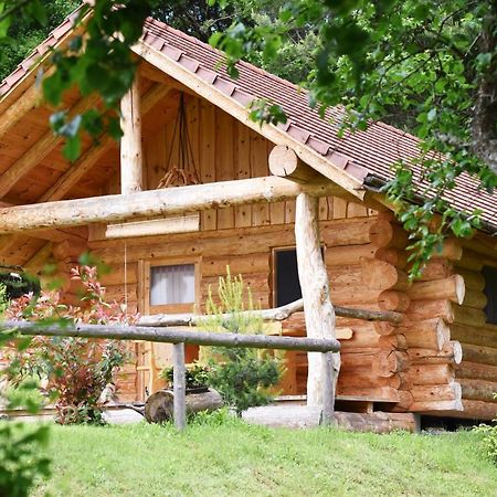 Hut At The Forest Male Brusnice Exterior foto